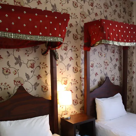 Islington Inn-2